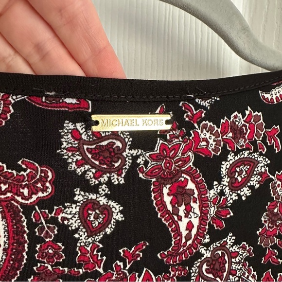 Michael Kors Black and Pink A-Line Dress with Bell Sleeves. - Picture 3 of 5